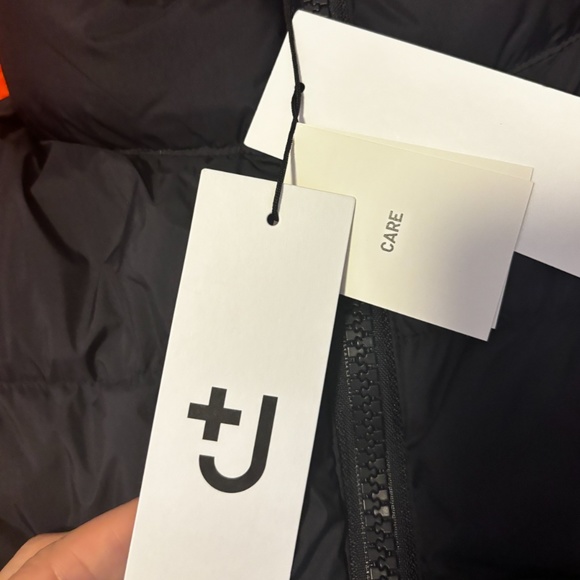 Uniqlo and J+ Jill Sanders collab oversized navy down puffer vest NWT - Picture 7 of 15